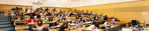 8-etudiants en amphi