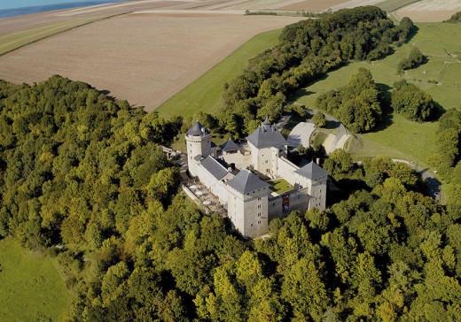 Le Chateau de Malbrouck, la France vue du ciel © Gerard Borre - MRW Zeppeline, tous droits réservés