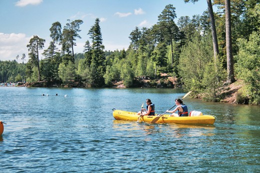 kayak2 - Crédit Pays des Lacs Pierre Percée