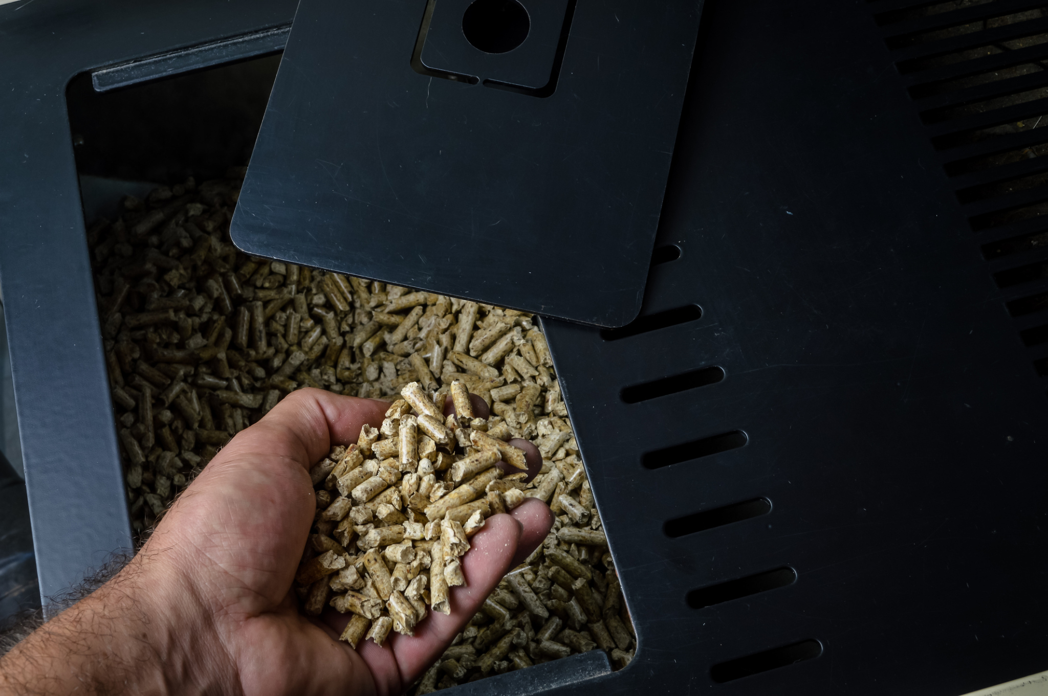 Poêle à granulés, limiter sa consommation de pellets Lorraine Magazine
