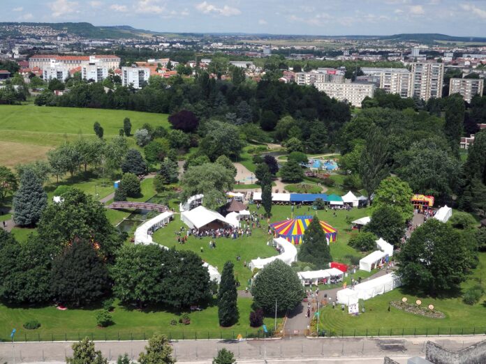 PARC POUILLE ET FETE DES ASSO